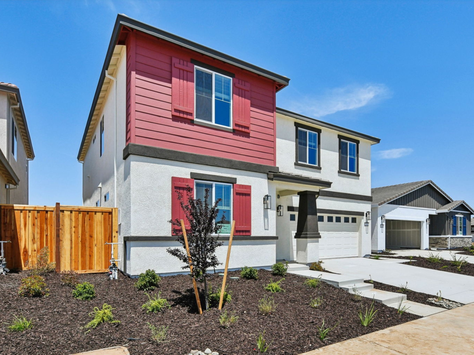 Welcome to 1295 Revere Loop in Monument of Liberty Ranch in Galt, CA.