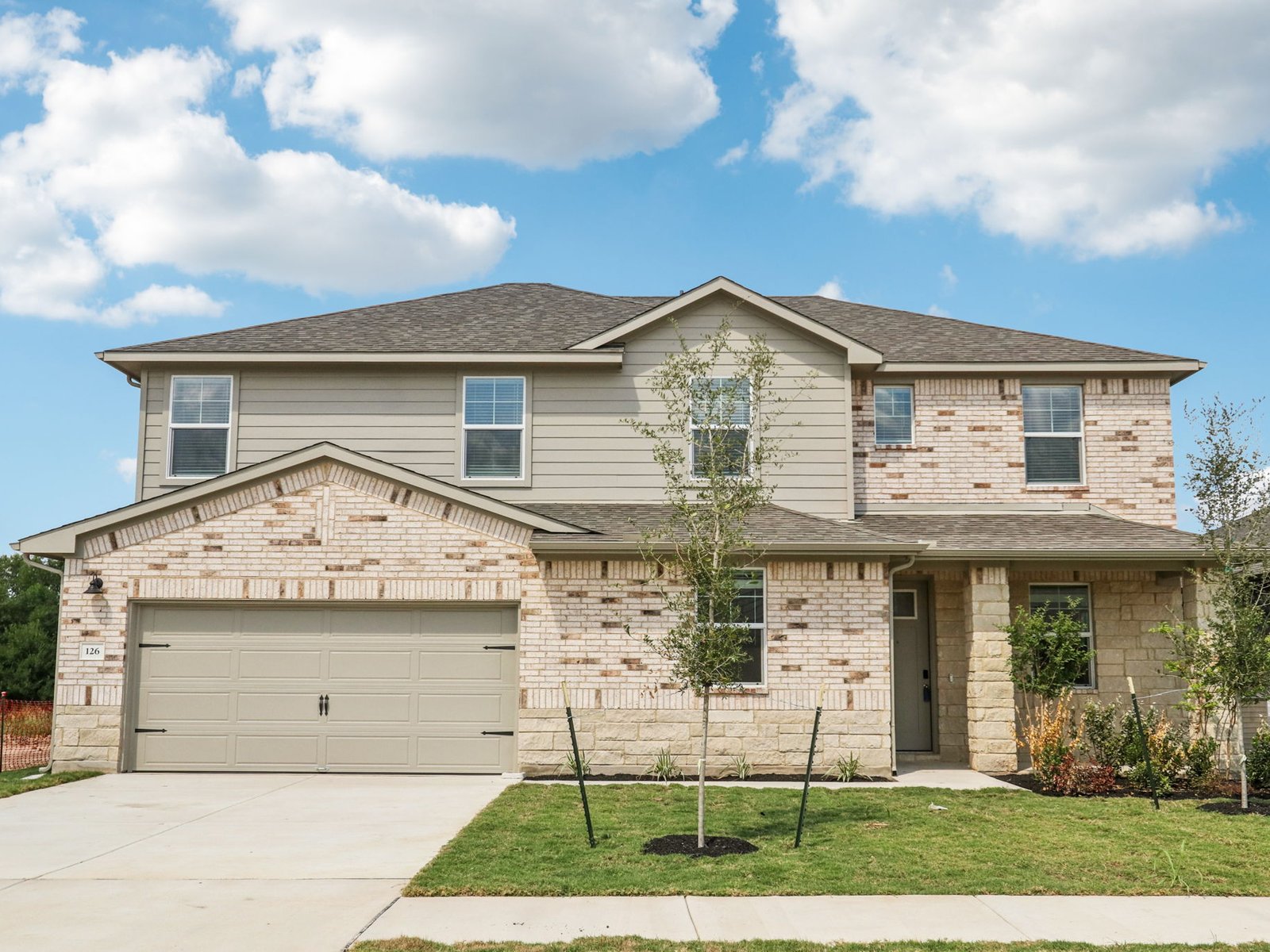 A Quick Move-in The Frontier (560) Floorplan