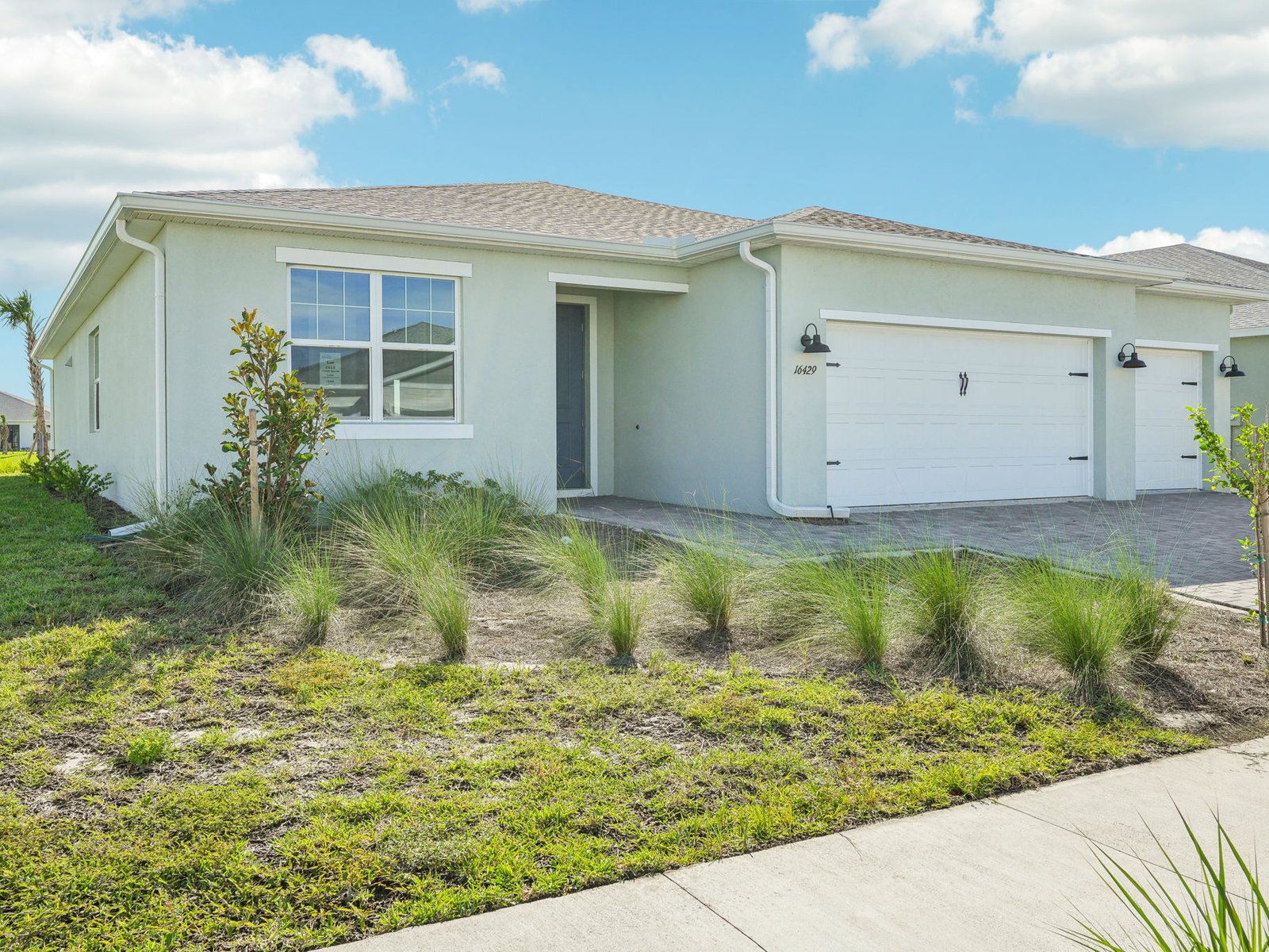 Exterior of the Willet floorplan at 16429 Marsh Lane
