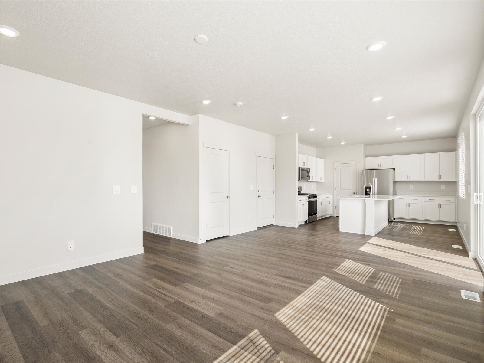 A Quick Move-in Cottonwood Floorplan