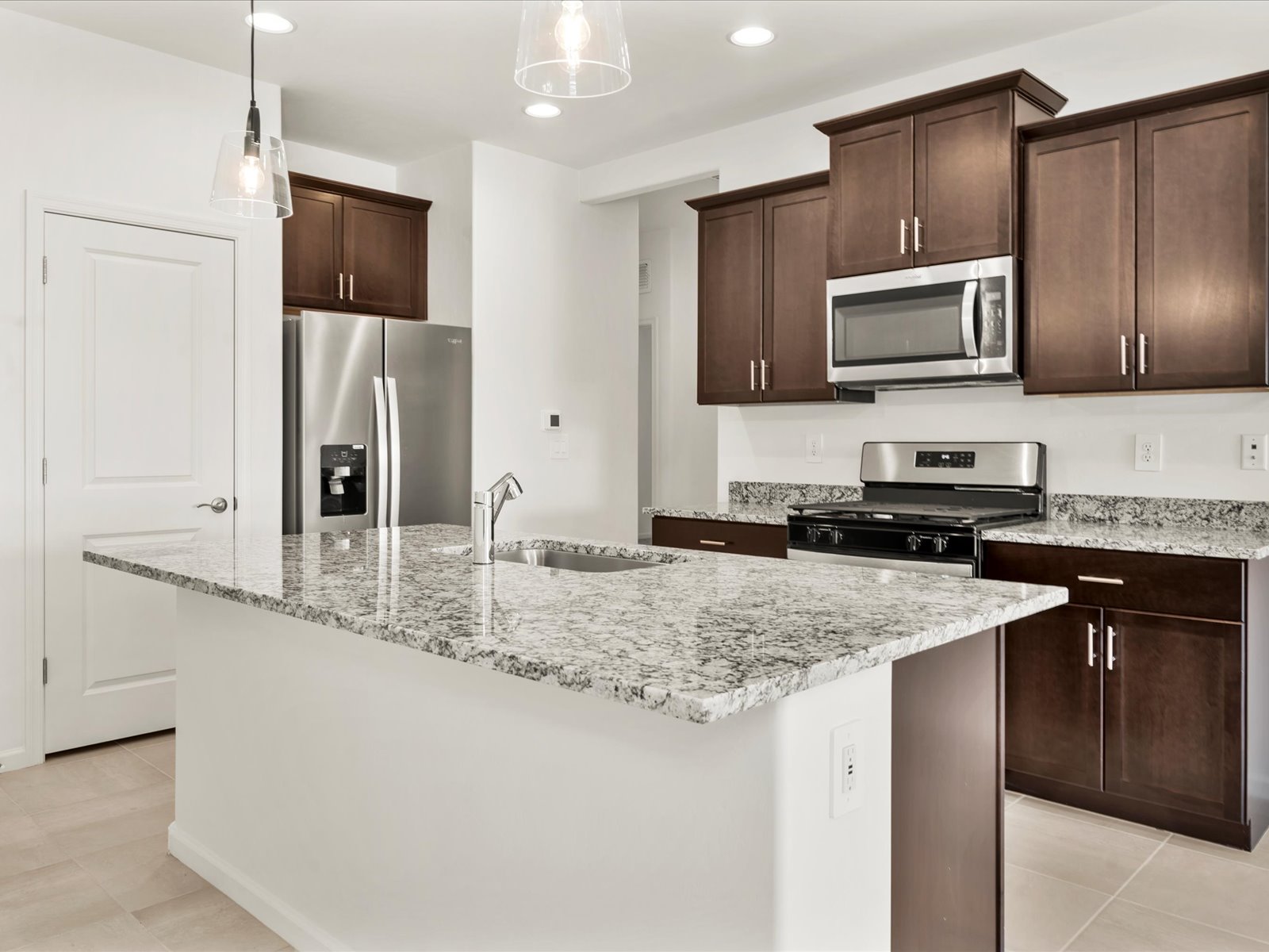 A Quick Move-in Carnival Floorplan