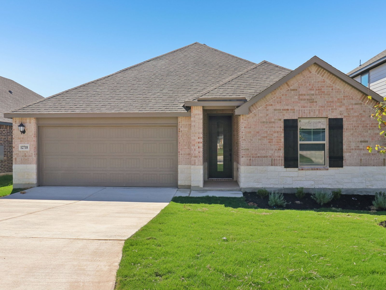 A Quick Move-in The Preston (C403) Floorplan