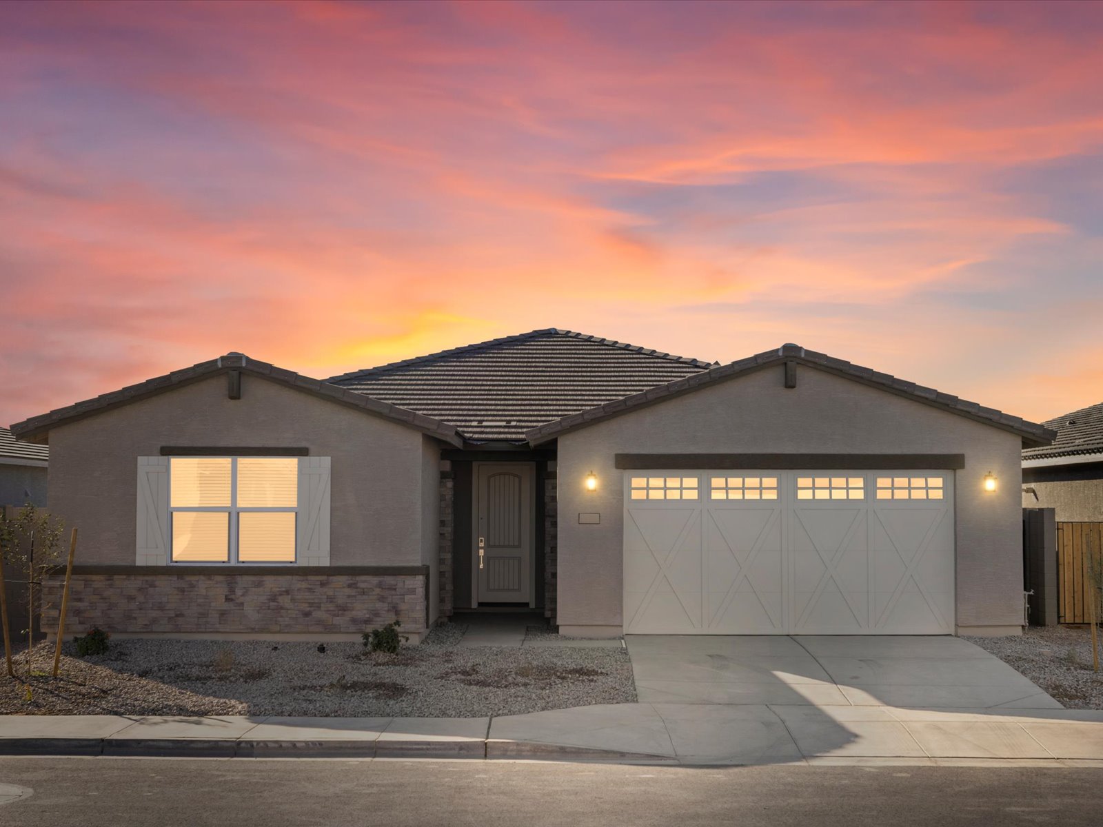 The Holly floorplan modeled at Rancho Mirage in Maricopa, AZ.