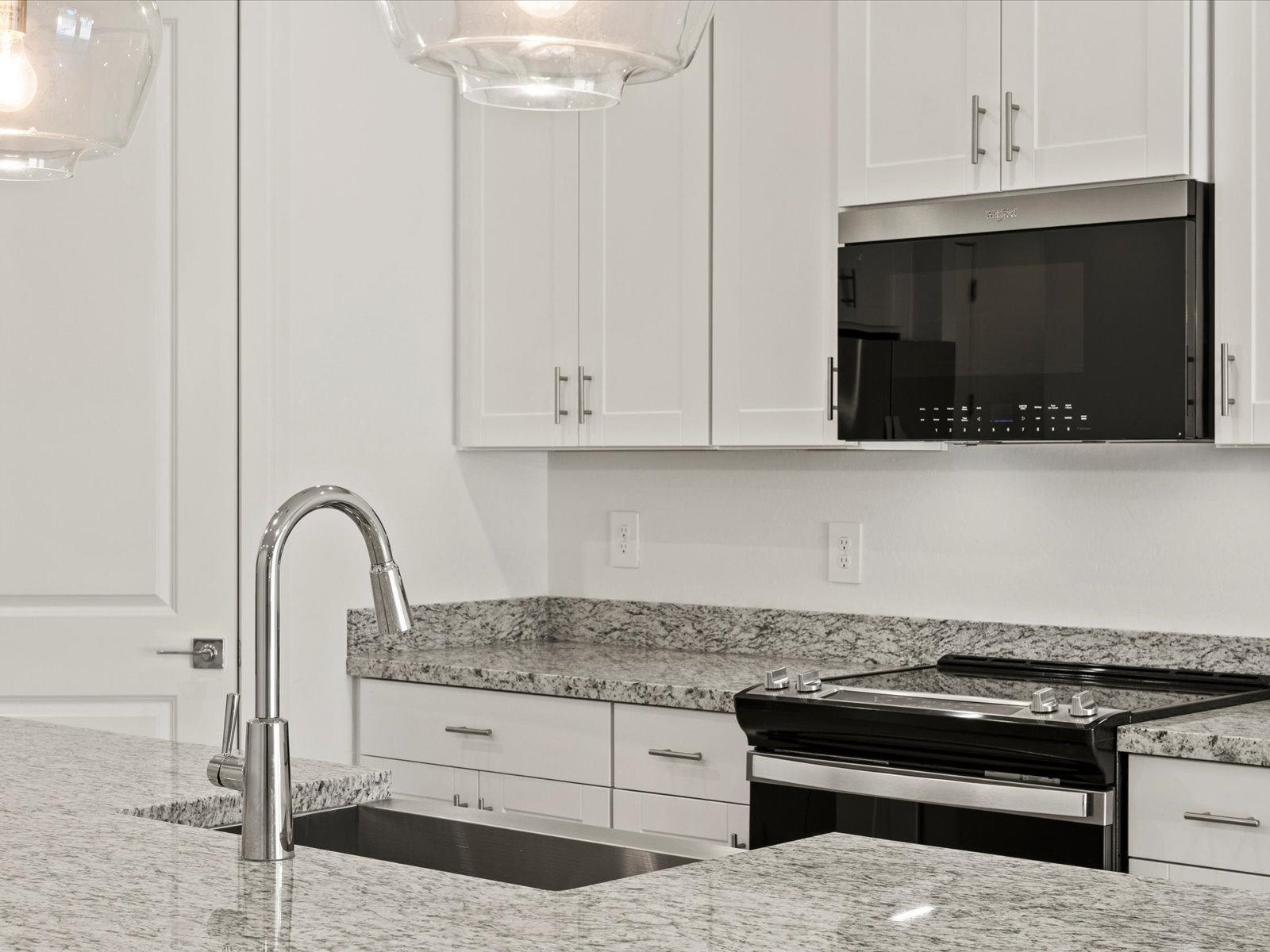 Allure Vista Estate Series