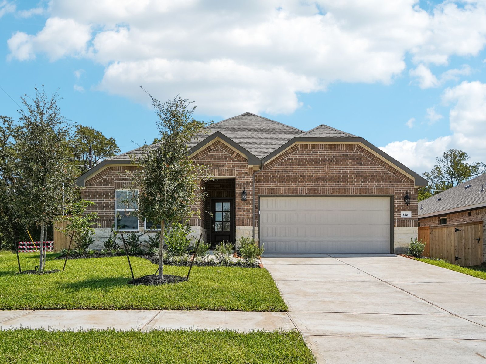 A Quick Move-in The Henderson (L404) Floorplan