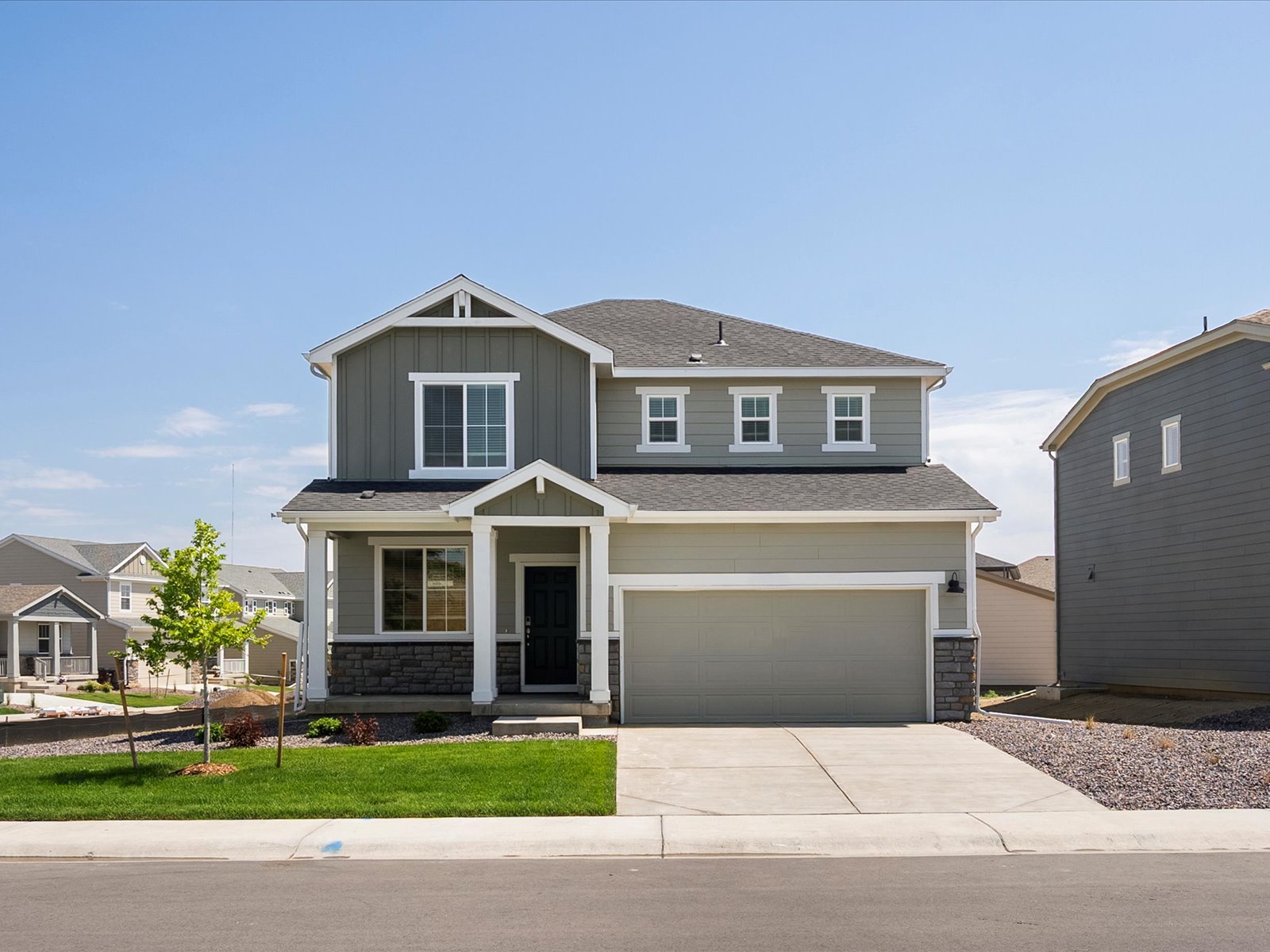 Poudre Heights: The Lakes Collection