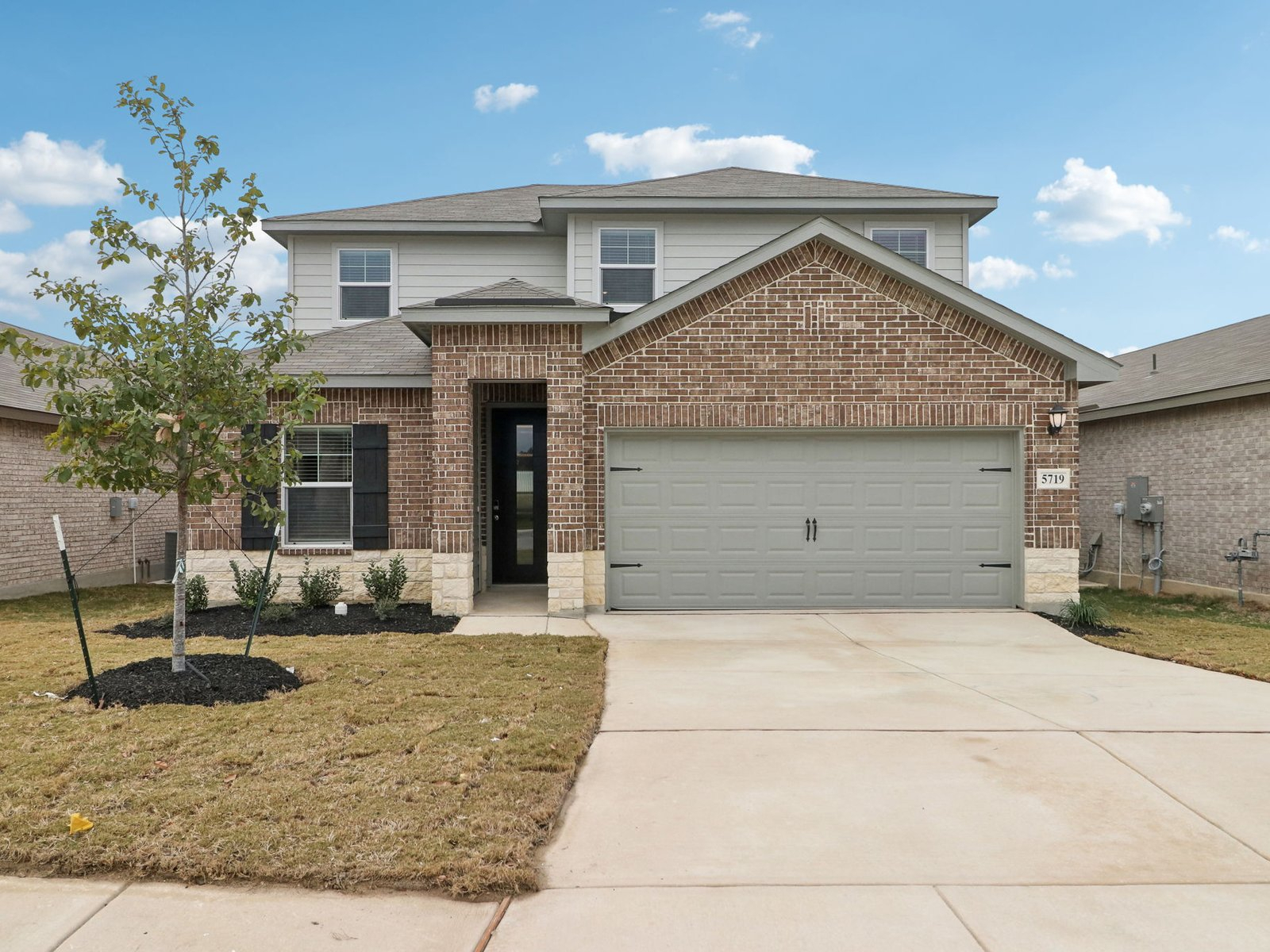 A Quick Move-in Matador (870) Floorplan