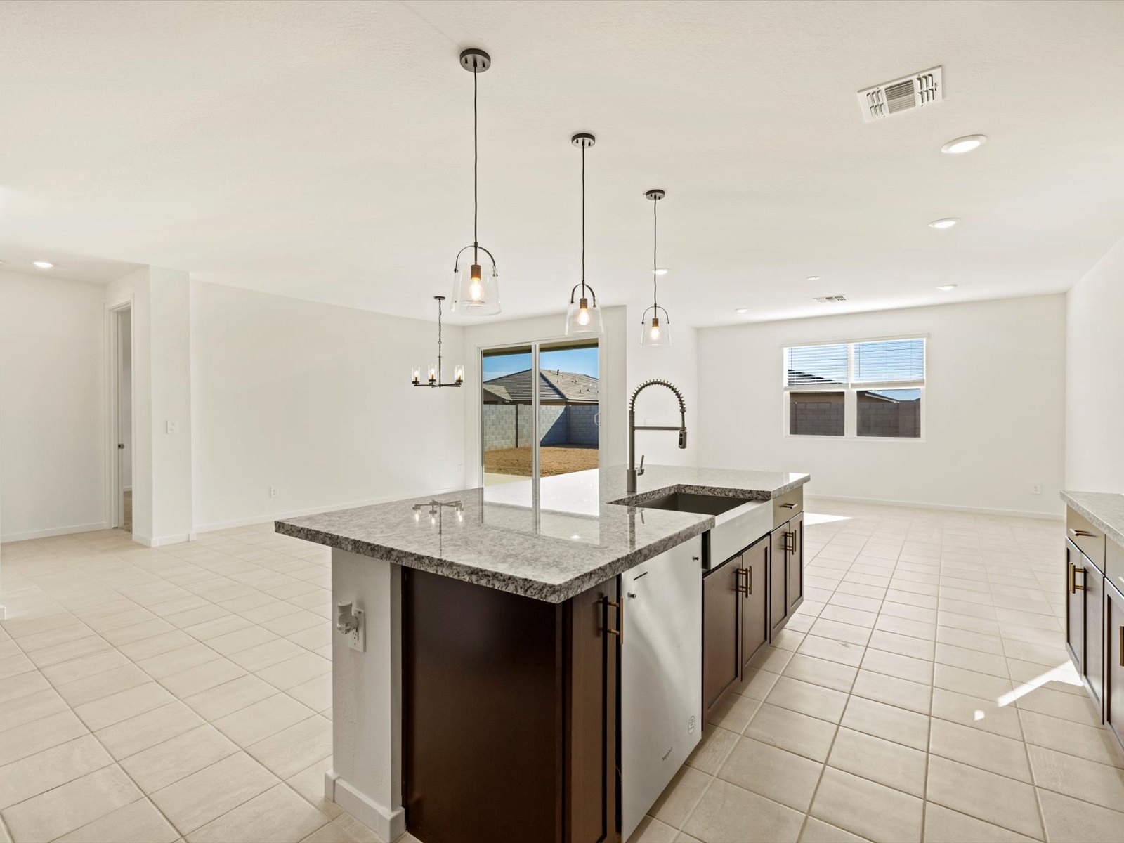 A Quick Move-in Lark Floorplan