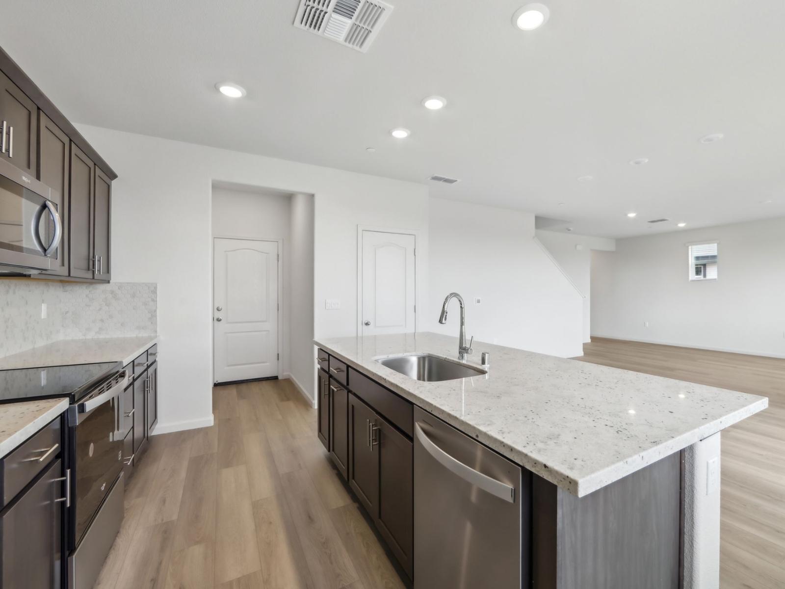 A Quick Move-in Residence 7 Floorplan