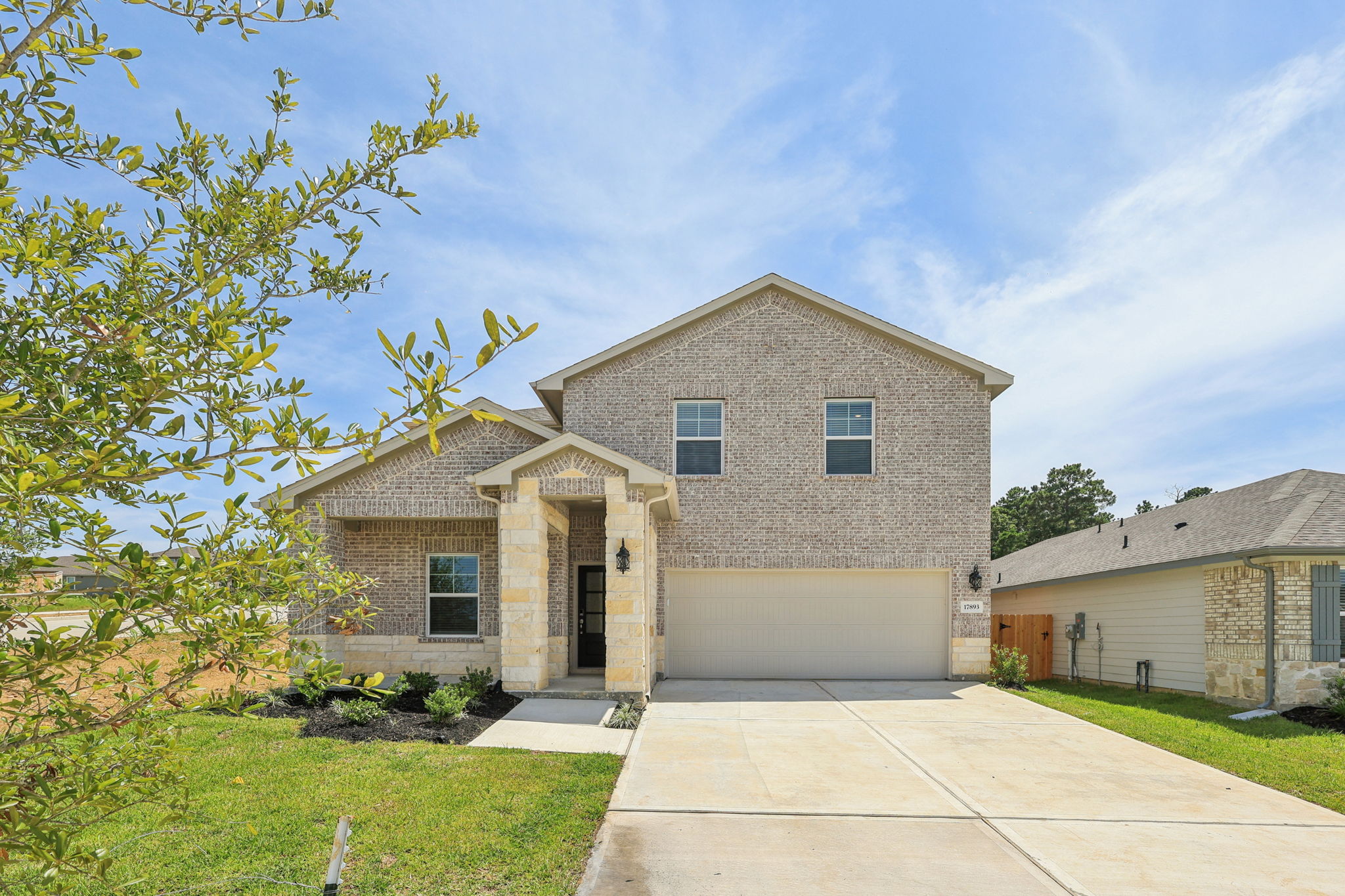 A Quick Move-in The Winedale (880) Floorplan