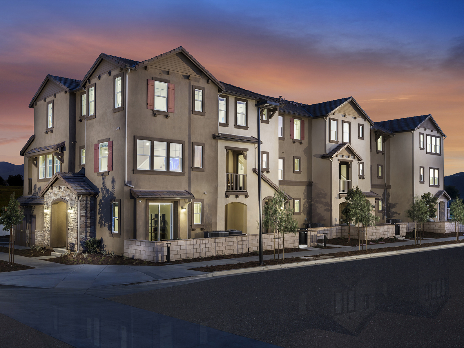 SCA_SultanaAtHeirloomFarms_Plan2_Exterior_B_28060OakdaleDrive_Model