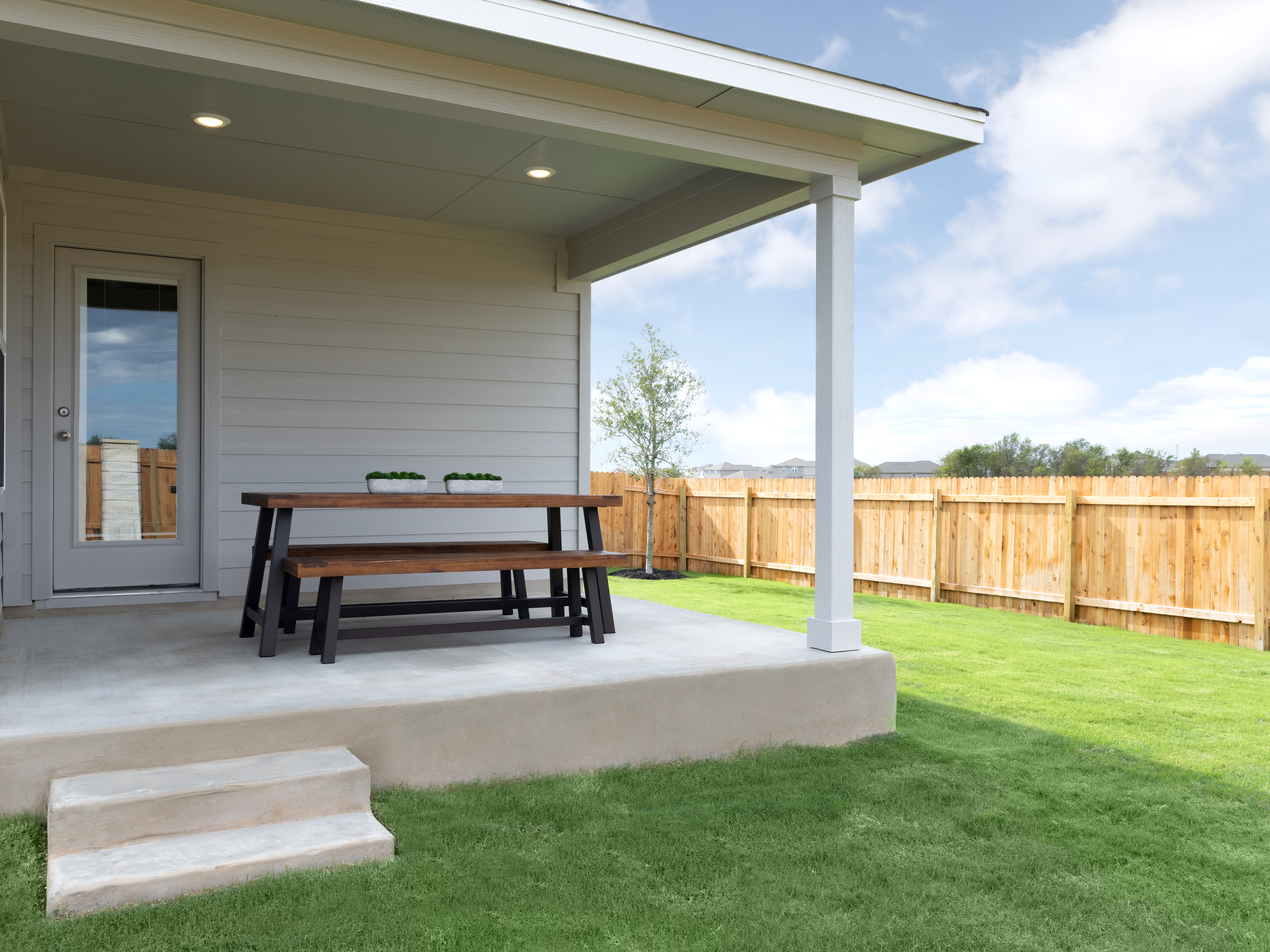 Welcome to the Callaghan floorplan modeled in Eastern Wells!