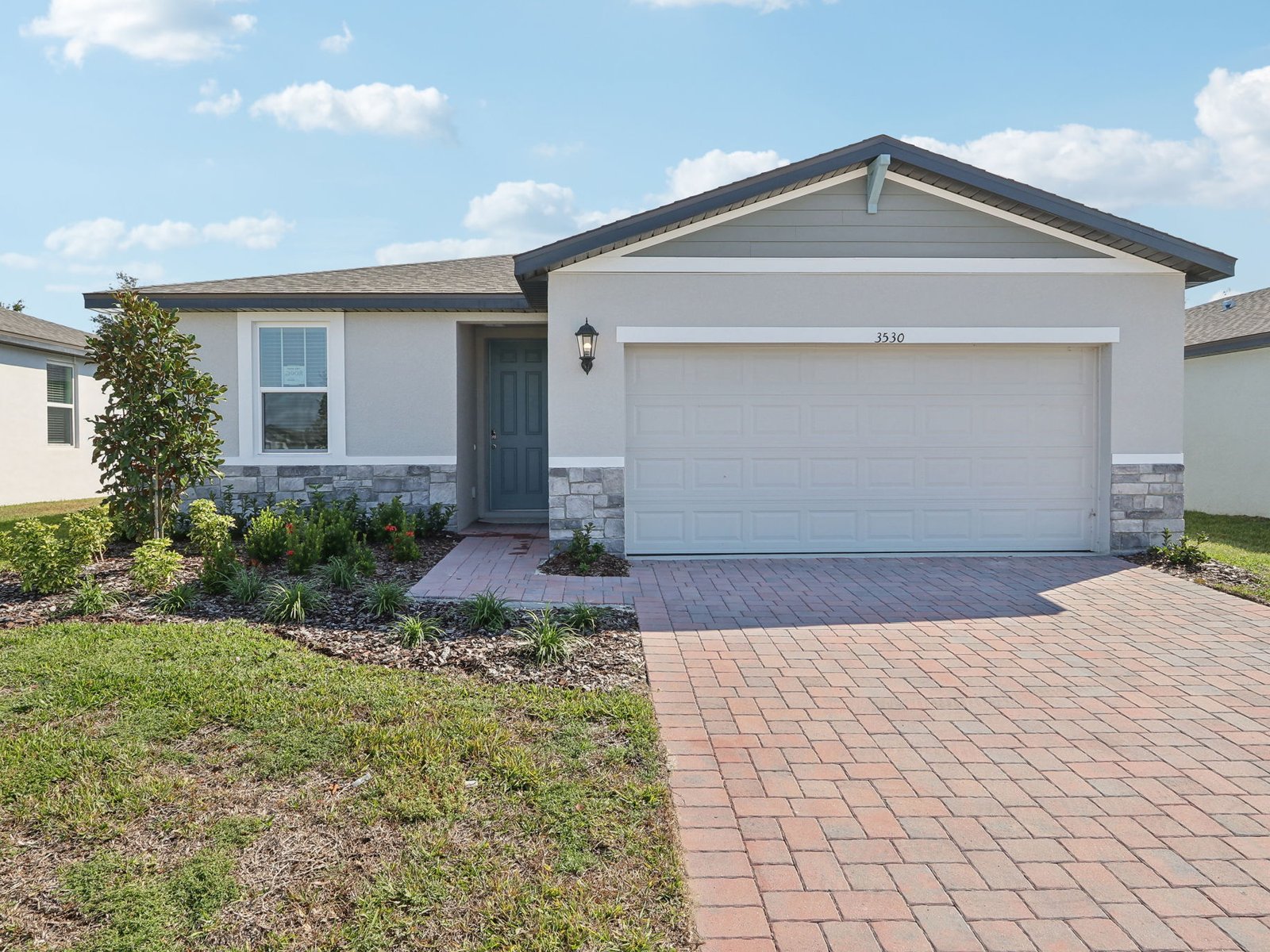 A Quick Move-in Daphne Floorplan