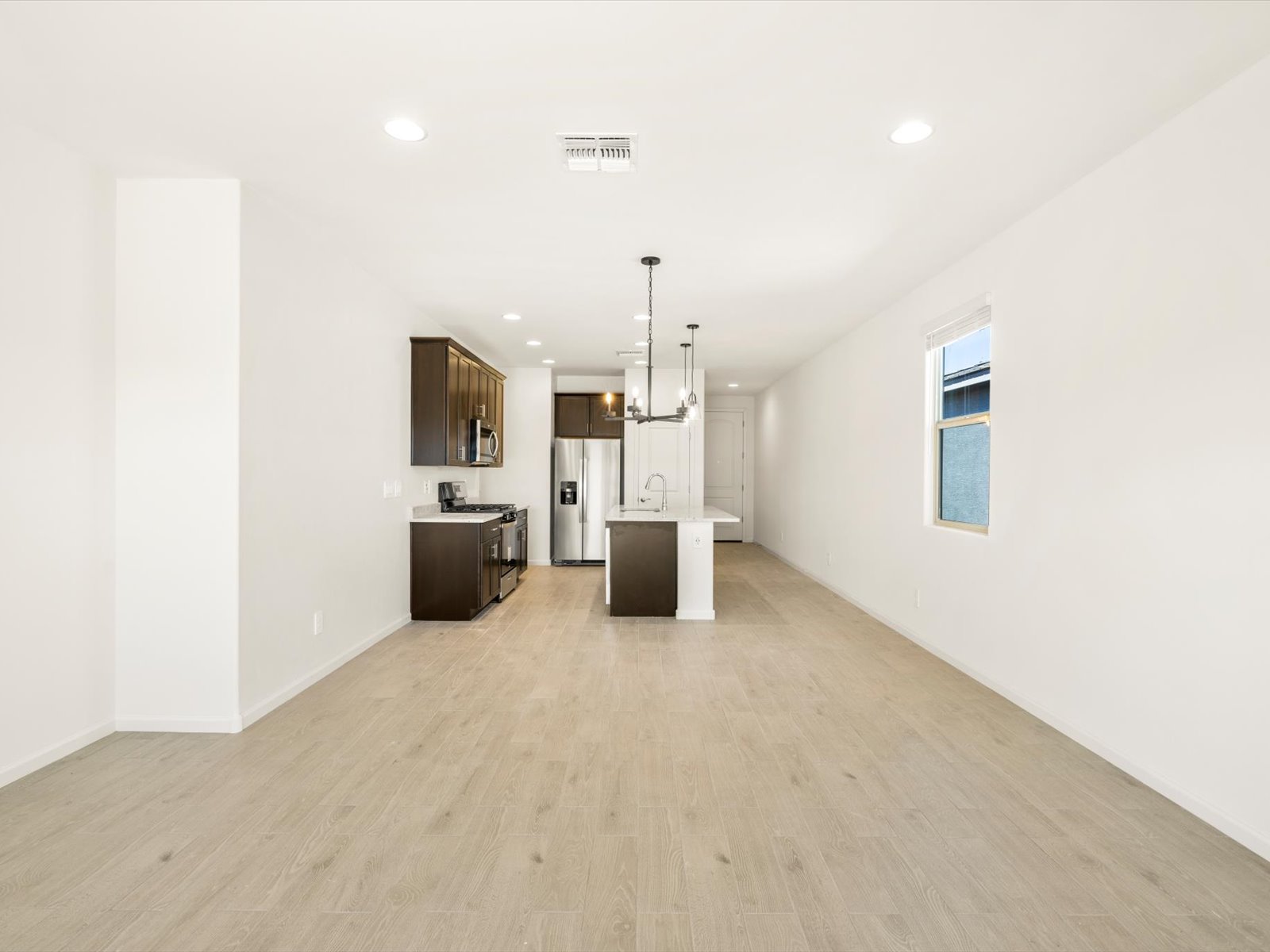 A Quick Move-in Carnival Floorplan
