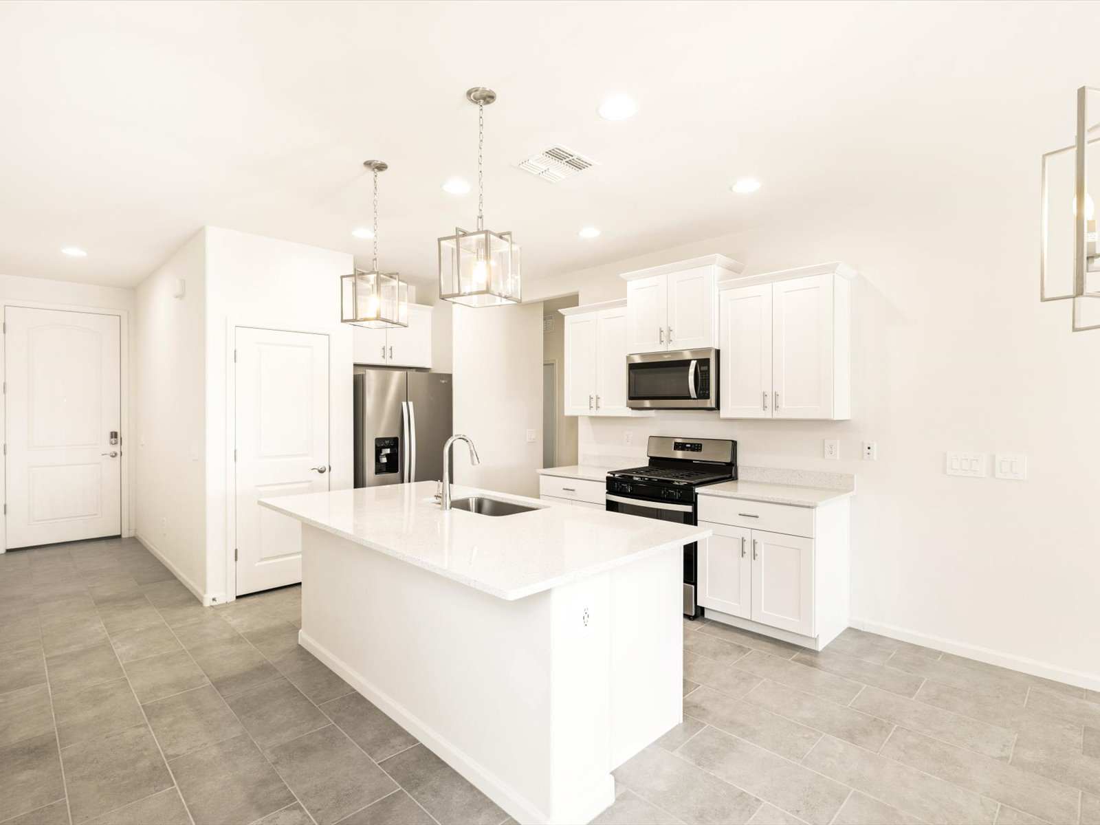 A Quick Move-in Turquoise Floorplan