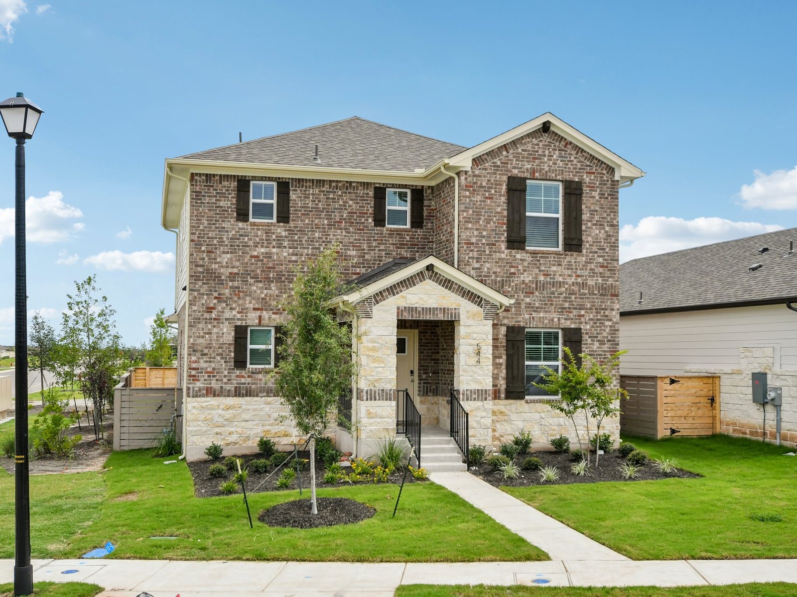 A Quick Move-in The Eldorado (750) Floorplan