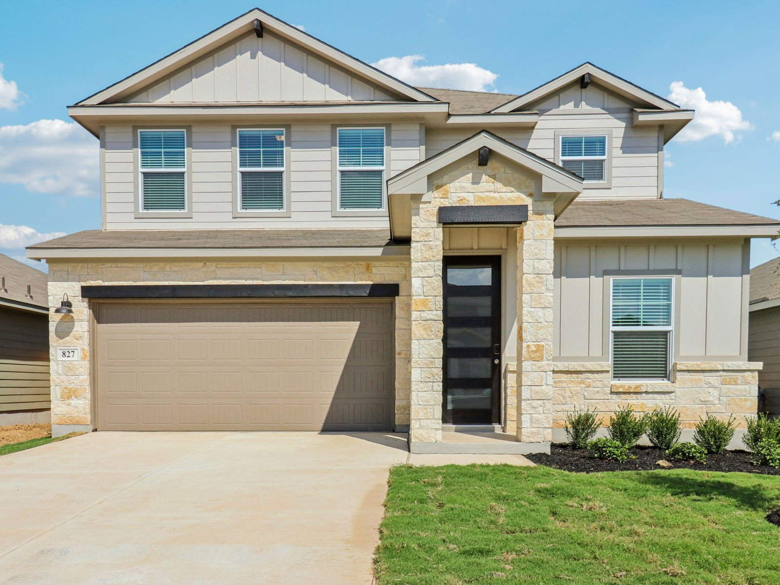 A Quick Move-in The Reynolds (890) Floorplan