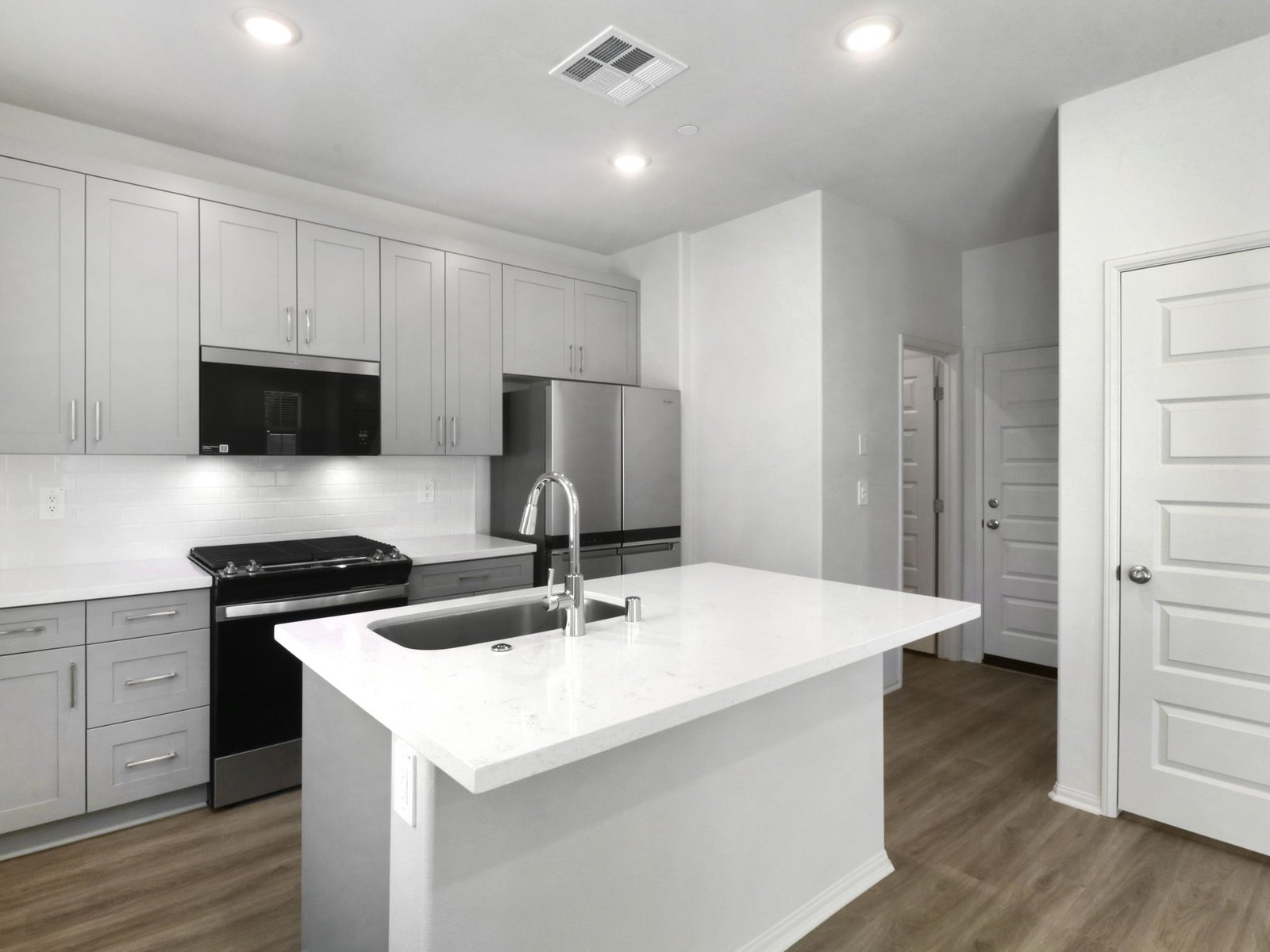 A Quick Move-in Residence 1 Floorplan