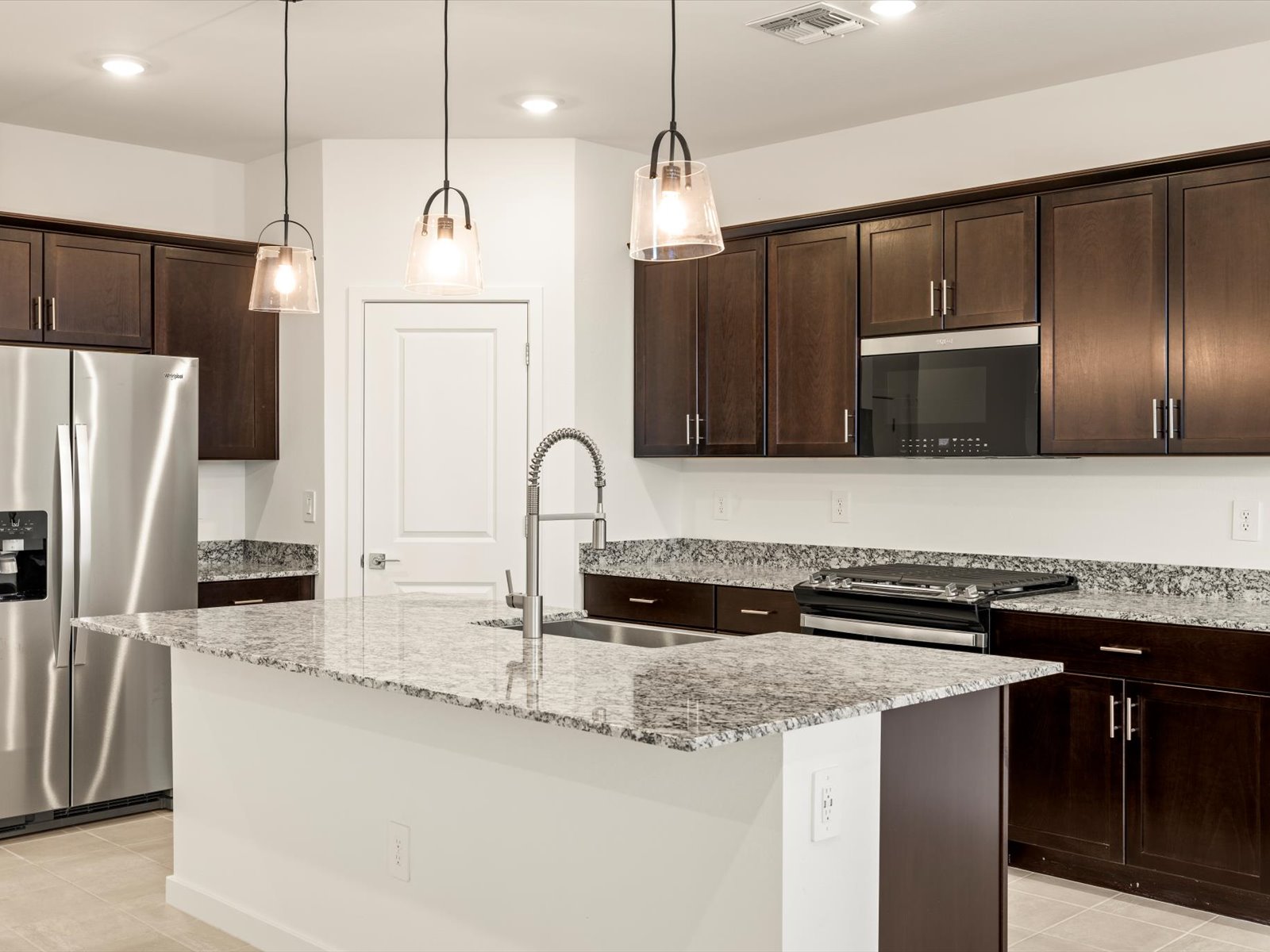A Quick Move-in Holly Floorplan