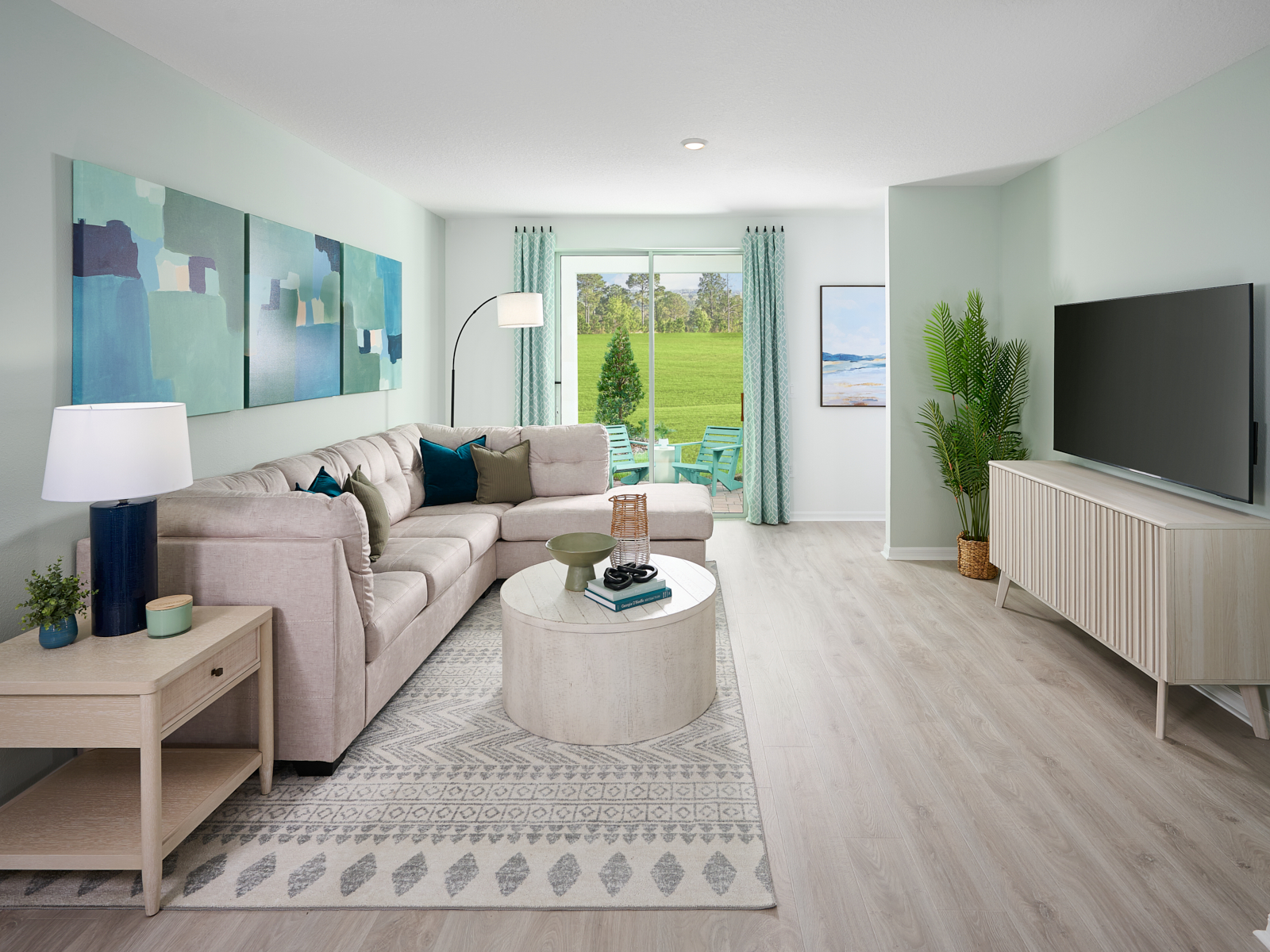 Kitchen in the Everglade floorplan modeled at Hamilton Bluff
