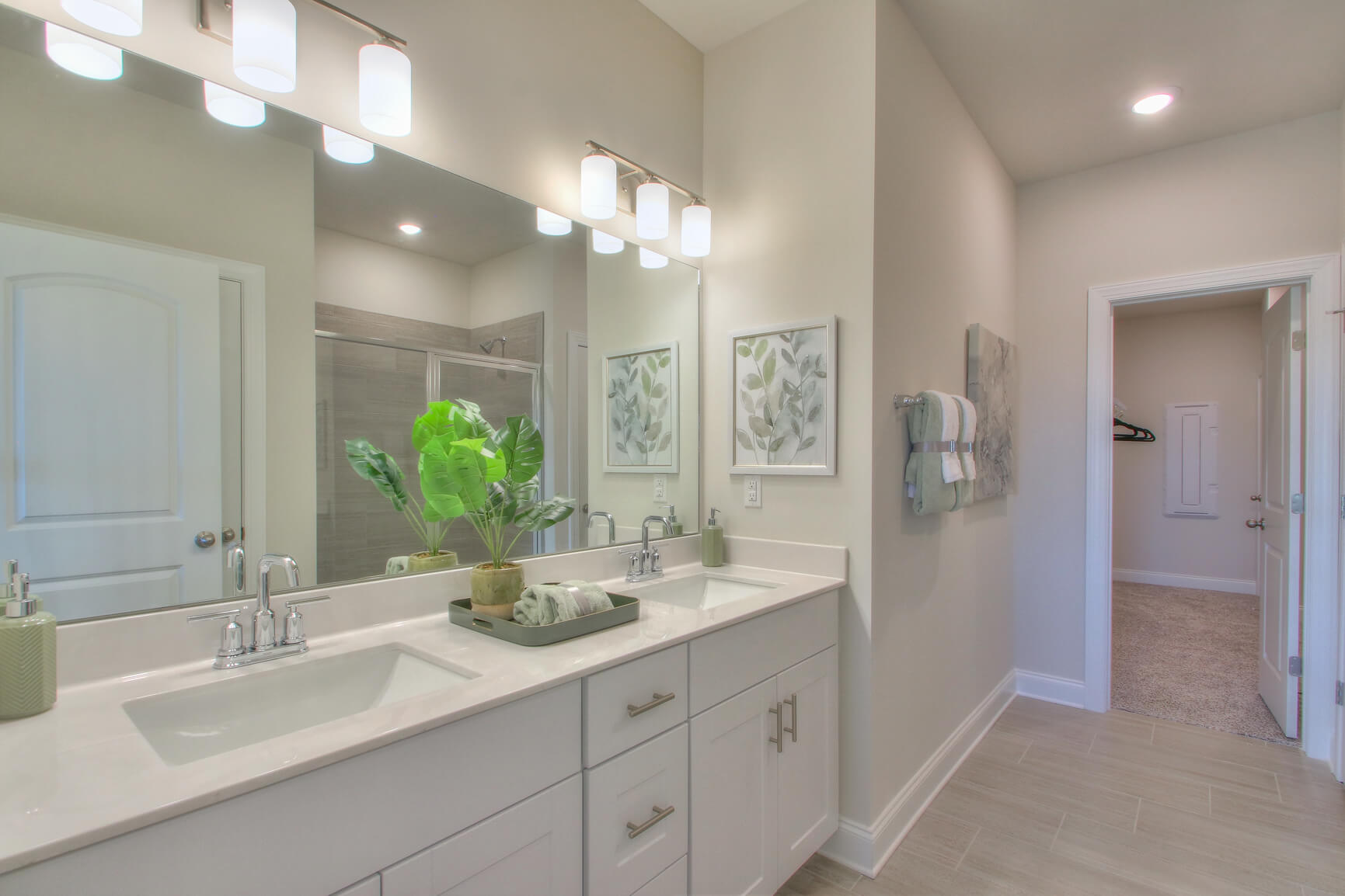Enjoy your morning coffee at the stunning kitchen island.