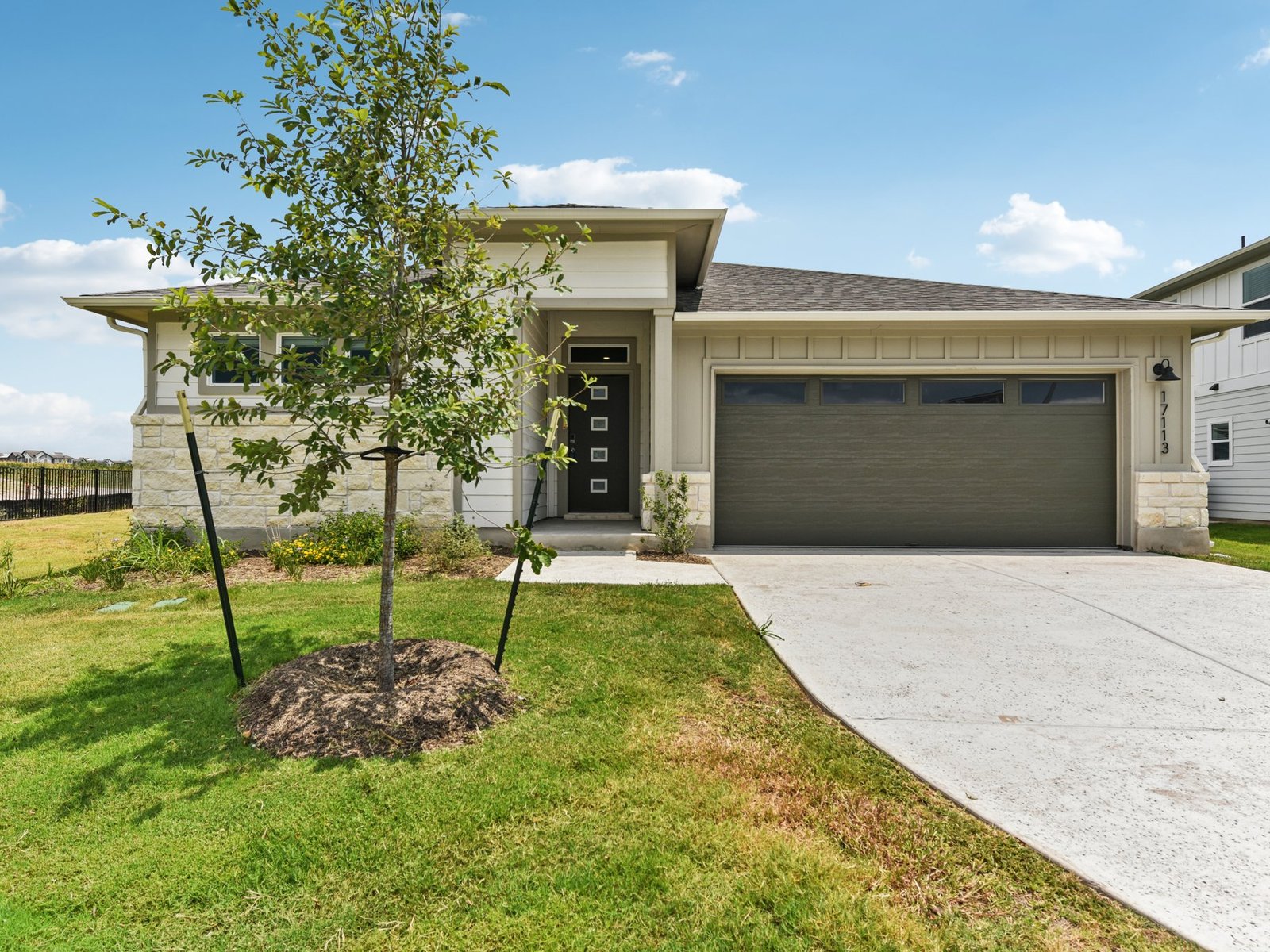 A Quick Move-in The Preston (403) Floorplan